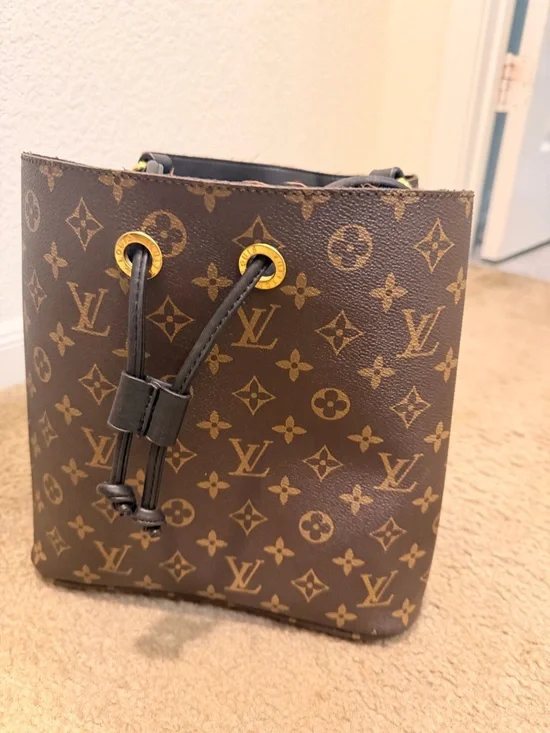 Louis Vuitton Monogram Canvas Brown & Gold Drawstring Bucket Bag - Picture 6 of 6